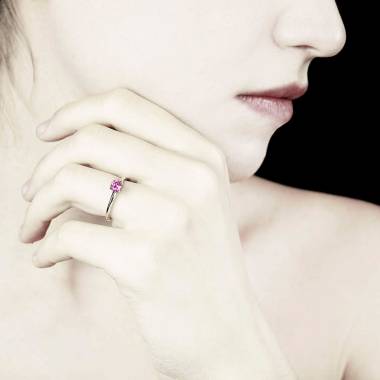 Bague saphir rose or blanc Anja