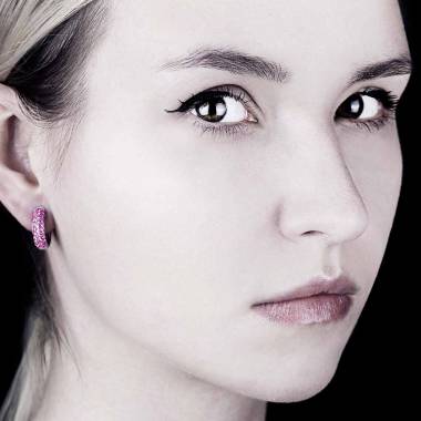 Boucles d’oreilles pavage saphir rose en or blanc 18K (7,6 g) Mangrove