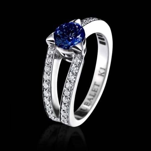 Bague de fiançailles saphir bleu pavage diamant or blanc Plena Luna