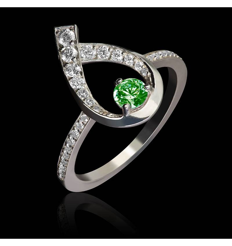 bague émeraude-diamants-flamme