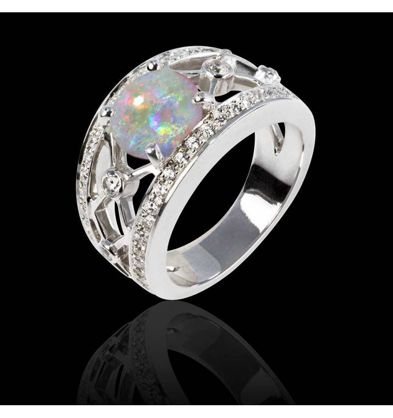 bague-opale-blanche-or-blanc-regina suprema